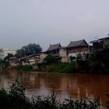 Baan Mae Khian Cafe & Boutique Hotel Аюттхая Екстер'єр фото