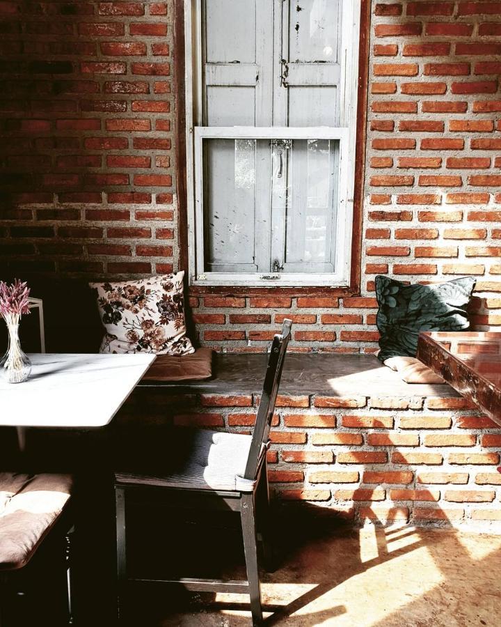 Baan Mae Khian Cafe & Boutique Hotel Аюттхая Екстер'єр фото